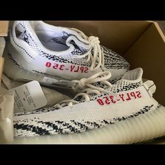 Size 6 Brand New Adidas White, Shoes Adidas, Adidas Yeezy Boost, Adidas Yeezy, White Adidas, Adidas Women, Adidas Shoes, Womens Shoes Sneakers, Shoes Sneakers