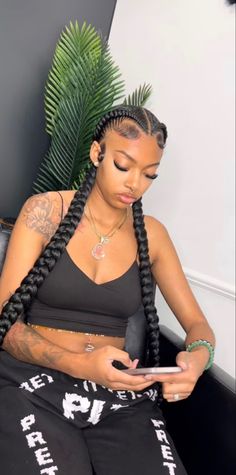 Cornrow Front Box Braids Back Hairstyles, Short Shaved Hair, Hair Styles For Girls, Hair Braid Patterns, Braid Videos, Layered Pixie, Butterfly Haircut