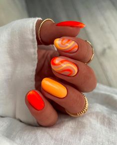 60+ July Nails Perfect For Your Summer Manicure! - Prada & Pearls Dreamsicle Nails, Neon Manicure Ideas, Olivia Nails, Swift Nails, Nails Orange, August Nails, 2024 Nails, Nagel Tips, Simple Gel Nails