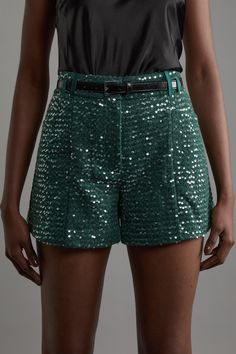 Turn Heads In Our Shorts, Made With Tweed Fabric, Accented With Sparkling Sequins. The Fit Skims The Curves, While The High Waistline Ensures Optimal Comfort. Styles Well With A Shirt And Strappy Heels Or Pointed Toe Shoes For A Statement Occasion Look, Perfect For Parties And Date Nights. Tailored Sequin Tweed Shorts High Quality Tweed Fabric With Sequin Details Comfortable, High Waistline Double Belt Loop Detailing Flattering Straight Leg Silhouette Petite Work Outfits, Petite Wedding Guest Dresses, Plus Size Workwear, Double Belt, Style Bundle, Tweed Shorts, Plus Size Formal, Tall Dresses, Outfits Petite