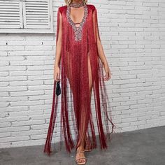 Jiordana V Neck Fringe body suit - Hot fashionista Loose Maxi Dress, Tassel Dress, Linen Shirt Dress, V Neck Midi Dress, Shirt Dress Casual, White Maxi Dresses, Midi Dress Bodycon, Body Suit, Mini Dress Party