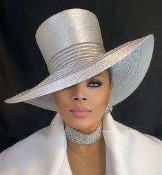 JLY-114 – harrietrosebudhats Dressy Hat Outfits, Stylish Womens Hats, Ivory Fascinator, Church Lady Hats, Church Suits And Hats, White Fascinator, Classy Hats, Dressy Hats, Womens Hats