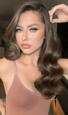 Natural Brown Hair, Rambut Brunette, Brown Hair Looks, Spring Hair Color, Hair Color Light Brown, Brown Hair Balayage, Light Hair Color