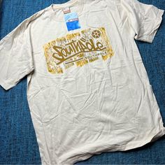 Brand: Southpole Style: Vintage Graphic Short Sleeve T-Shirt With Flocked Logo Color: Khaki Size: Men's Large Condition: Deadstock, New With Tags. Inventory: 79629240 Shirts Vintage, Vintage Graphic, South Pole, Logo Color, Vintage Graphics, Color Khaki, Flocking, Style Vintage, Graphic T Shirt