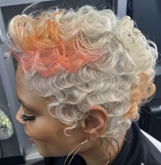 Blonde And Purple Hair, Blonde And Purple, Short Natural Curly Hair, Protective Hairstyles For Natural Hair, Barbie Hair, Medium Short Hair, Beautiful Hair Color, Pretty Hair Color