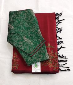 Rathi Magil Combo ( maroon,green) Normal Saree, Ruffle Trend, Party Portrait, Katan Saree, Ethnic Wears, Pick Outfits, College Wear, Vastu Tips