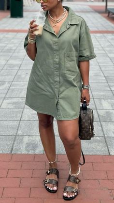 Button Up Mini Dress, Army Green Dress, Shirt Collar Styles, Metallic Jeans, Jeans Overall, Casual Wear Dress, Mode Boho, Cardigan Sweater Dress, Jeans Cargo