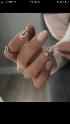 Nails Ideas Elegant, Short Squoval Nails, Coco Nails, Glitter Tip Nails, Squoval Nails, Cute Toe Nails, Cherry Nails