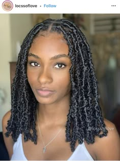 12 Inch Braids, Bob Length Soft Locs, Soft Locs Bob, Bob Locs, Butterfly Bob, Passion Twist Hair, Cabello Afro Natural, Short Box Braids, Butterfly Locs