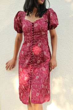 One Piece Dress Design Western, Chudidhar Designs, Embroidered Silk Dresses, Cotton Dress Pattern, Dressing Ideas, Casual Frocks, Simple Frocks, Stylish Photo