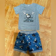 New Size : 90 T-Shirt Top And Short Pants Set Top Shirt : 95% Cotton, 5% Spandex Short Pants: 65% Polyester, 35% Cotton Very Soft And Comfortable Casual Gray Playtime Sets, Casual Gray Bottoms For Playtime, Spandex Shorts, Shorts Set, Kids Bottoms, Shirt Top, Short Pants, T Shirt Top, Short Sets