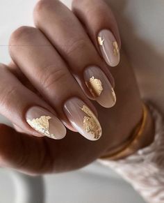 NEW YEARS EVE NAIL IDEAS | HOLIDAY NAILS Gel Nails Long, Gold Acrylic Nails, New Years Eve Nails, Golden Nails, Thanksgiving Nails, Round Nails, New Year's Nails, Dipped Nails, Bridal Nails