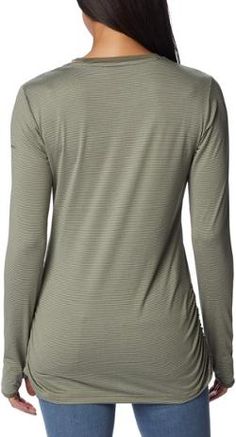 Great for everything from sunny hikes to family picnics  the women's Columbia Leslie Falls long-sleeve shirt is designed to wick away moisture and neutralize odor for a full day of comfortable wear. Casual Long Sleeve Tops For Outdoor Activities, Long Sleeve Tops For Hiking In Fall, Long Sleeve Tops For Fall Hiking, Fall Long Sleeve Shirts, Op Logo, Family Picnic, Hiking Shirts, Life Well Lived, Womens Long Sleeve Shirts