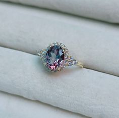 Alexandrite Jewelry, Classic Rings, June Birthstone Ring, Alexandrite Stone, Tiny Rings, Alexandrite Engagement Ring, Alexandrite Ring, Daily Gift, Vintage Things