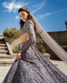 Kriti Sanon Lehenga, Kriti Sanon Photoshoot, Lavender Lehenga, Simple Lehenga, Couple Wedding Dress, Indian Bride Outfits, Bridal Lehenga Collection, Aircraft Interiors