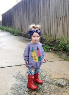 Emma Kate, Bandana Hair, Fashionable Kids, Bad Fashion, Red Rain, Baby Fits, Sorority Girl, Kid Clothes, Gardening Outfit