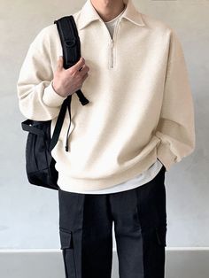 Beige Aesthetic Clothes Men, Men Fresh Outfits, Mode Outfits Men, Half Zipper Outfit, Beige Sweatshirt Outfit Men, Simple Men Outfits, Beige Hoodie Outfit, Simple Outfits Men, Casual Man Outfit