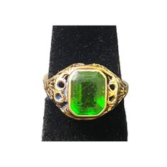 Antique Untreated Emerald 3.6 gram Size 7.5 14K White gold ring 14k White Gold Ring, White Gold Ring, Chicago Il, Rings Statement, Gold Ring, Statement Rings, Emerald, Jewelry Rings, Chicago