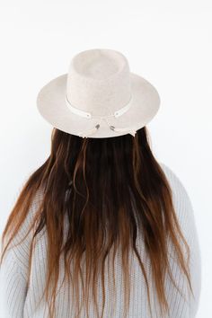 We love this white leather hat band! This hat band features a tie back with tassels trimmed with metal GP engraved caps. This hat band is made of genuine leather. Simply place this leather band around the crown of your hat and tie the strings into a knot to keep in place. Let the tassels hang down. Shop more hat bands here. Hat Bands, Leather Hat, Hat Stands, Halo Style, Wearing A Hat, Leather Hats, Hat Band, Leather Band, Tie Backs