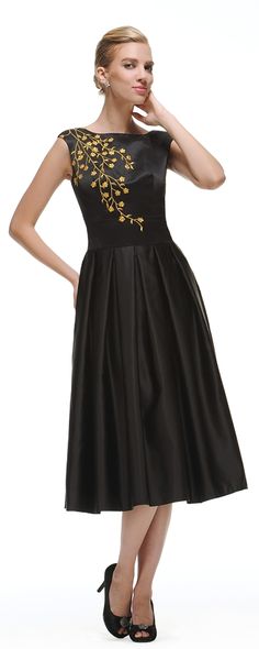 Gold Cocktail Evening Dress In Midi Length, Elegant Gold Midi Dress For Prom, Gold Midi Length Evening Dress, Gold A-line Cocktail Evening Dress, Gold Knee-length Evening Midi Dress, Gold A-line Evening Dress For Cocktail Events, Elegant Gala Dress With Gold Embroidery, Gold Knee-length Midi Dress For Formal Occasions, Gold Embroidered Evening Dress