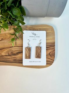 Our handcrafted jewelry features a natural stunning olive wood. The design is simple and each set is completely unique as the natural grains of the wood vary from piece to piece. Handmade, this is the perfect one of a kind gift for a birthday, anniversary, Mother's Day or any special occasion with this unique gift. Options include various shapes and colors. Available in silver or gold -  18k gold nickel free or Silver plated nickel free Wood Earring, Light Weight Jewelry, Earring Handmade, Jewelry Minimalist, Handmade Gifts For Her, Wood Jewelry, Wood Earrings, Olive Wood, Wood Jewellery