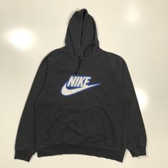 Nike Hoodie Vintage Hooded Sweatshirt Screen Printed Graphic Mens Large Condition is Pre-Owned with no signs of wear Measurements are shown in photos for sizing - All garments are measured while laying flat. Please compare measurements to a similar item of your own to ensure a proper fit. Let me know if you have any questions! We are always happy to combine shipping on multiple items. Just send us a message! Nike Hoodie With Letter Print, Nike Hooded Hoodie For Streetwear, Nike Hooded Sweatshirt For Streetwear, Nike Sweatshirt With Logo For Streetwear, Nike Long Sleeve Hoodie With Logo Print, Nike Crew Neck Hoodie For Streetwear, Nike Urban Hooded Sweatshirt, Nike Urban Hoodie Sweatshirt, Vintage Hoodie With Double-lined Hood For Sports