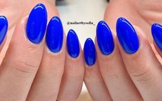 Summer Nail Colors That Will Give You The Most Stylish Looks Light Nail Polish, The Moody Blues, Summer Nail Colors, Manicure Inspiration, Light Nails, Nail Style, Bright Nails, Moody Blues, Dark Nails