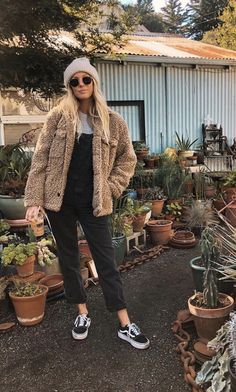 Womens Vans Outfit, Mom Aesthetic Outfit, Boho Womens Clothing, Salty Blonde, Vans Outfit, Big Sur, Mom Outfits, Cozy Fashion