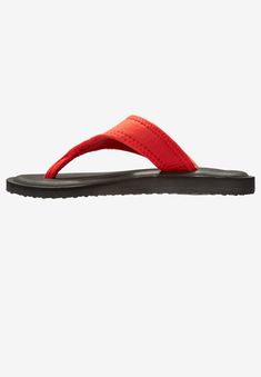 The next best thing to going barefoot, this perfect pair of summer sandals features a stretch fabric upper in an array vibrant hues to effortlessly Platinum Credit Card, Thermal Sweater, Womens Scrubs, Swimsuits For All, Sport Sandals, Summer Sandals, Leather Shops, Royal Navy, Thong Sandals