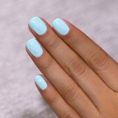 Light Blue Dip Nails, Blue Gel Nails, Unghie Sfumate, Light Blue Nails, Summer Gel Nails, Choppy Bob, Pale Turquoise, Blue Nail Polish, Nails Blue