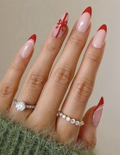 Fierce Nails, Integumentary System, Barbie Drawing, Red Christmas Nails, Winter Nails Acrylic, Christmas Nails Easy, Cute Christmas Nails, Christmas Gel Nails, Red Nail Designs