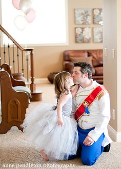 oh my gosh. princess birthday party, and the daddy dressed up as the prince. i melt. Cinderella Party Theme, Baby Costume, Cinderella Birthday, Disney Princess Party, Mia 3, Custom Ideas, Princess Birthday Party