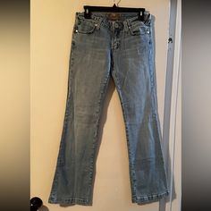 Brand New! Never Worn! Size 27” Low Rise Bootcut Jeans Bootcut Low Rise Jeans, Low Rise Bootcut Jeans, Low Rise Jeans, Miss Me Jeans, Jeans Color, Miss Me, Bootcut Jeans, Jeans And Boots, Boot Cut