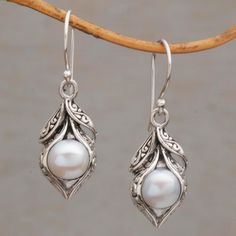 Elegant Cheap Sterling Silver Earrings, Silver Jewelry Dangles, Pearl Dangle Earrings, Current Fashion, Crafts Jewelry, White Jewelry, Pearl Earrings Dangle, Christmas Gift Jewelry, Snow Jacket