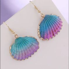 Gold Teal Blue, Purple And Gold Seashell Earrings 1 1/2” Long. Great Summer Accessory Brand New Collar Conchas, Winx Aesthetic, Shalwar Design, Art Coquillage, Embellished Fashion, Cocktail Earrings, Seashell Earrings, Beach Earrings, Fairy Jewelry