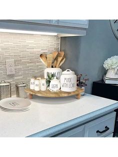 the kitchen counter is clean and ready to be used as a centerpiece for cooking