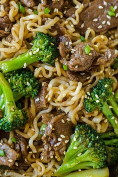 beef and broccoli stir fry with sesame seeds