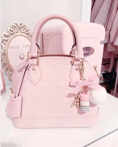 Beautiful Cute Purses For Teens Tout Rose, Mode Rose, Cheap Purses, Handbags Affordable, Luxury Purses, Cheap Handbags, Pretty Bags