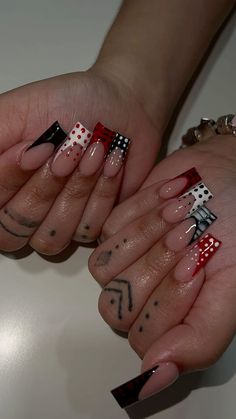 Cute Red Black And White Nails, Red Black And White Acrylic Nails, Red Black And White Short Nails, Nail Inspo Coffin Medium Design, Red White And Black Nails Acrylic, Black And Red Rhinestone Nails, Black And White And Red Nails, Red Nails With Polka Dots, White Nails Red Bottoms