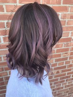 Short Brown Hair Purple Highlights, Brown Hair With Lilac Peekaboo, Lilac Balayage Brunettes, Lavender Balayage Brunette, Lilac Highlights Brown Hair, Mauve Balayage, Lilac Balayage, Subtle Purple Hair, Balayage Shorthair