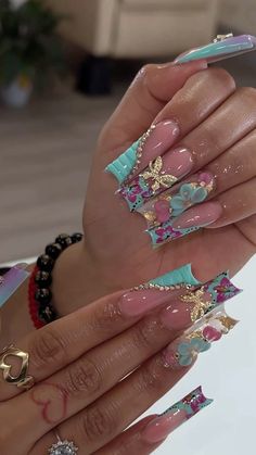 Extra Nails Designs, Freestyle Acrylic Nails, Short Freestyle Nails, Flared Nails, Freestyle Nails, Out Of Pocket, Hard Nails, Spring Nail Designs, Colored Acrylic Nails