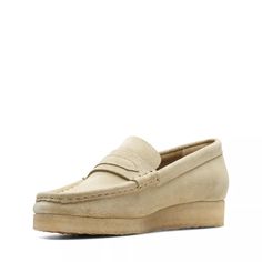 Wallabee Loafer Maple Suede ​Clarks® Shoes Official Site | Clarks Wallabee Clarks, Loafers Beige, Clarks Wallabees, Ultra Classic, Oxford Flats, Casual Dress Shoes, Before Midnight, Clarks Originals, Desert Boots