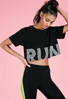 Gym Slogans, Womens Pyjamas, Running Jersey, Sportswear For Women, Cut Tee Shirts, Gym Design, Women's Workout, Gym Tops, Cropped Tee