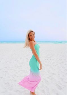 Barbie Beach, Preppy Beach, Beach Fits, Malibu Barbie, Preppy Summer, Beach Aesthetic, Vacation Outfits, Key West, Red White Blue