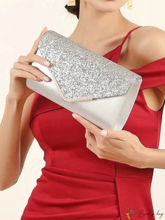 BirdinBag - Metallic Flap Chain Glitter Square Bag: Ideal Bridal Purse for Weddings, Proms, and Parties Glitter Clutch Evening Bag For Wedding, Silver Envelope Evening Bag, Elegant Silver Envelope Evening Bag, Silver Envelope Clutch For Wedding, Silver Glitter Clutch For Events, Silver Glitter Clutch For Formal Occasions, Silver Glitter Evening Bag For Events, Elegant Silver Glitter Clutch, Silver Glitter Clutch Evening Bag