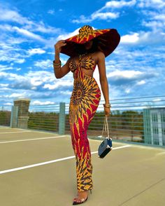 Mad Outfits, Model Energy, Traditional Prints, Afrocentric Fashion, Attractive Clothing, Oversized Hat, African Inspired Clothing, African Fashion Modern, African Traditional Dresses