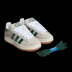 Adidas Campus 00s White, Adidas Campus 00s Green, Dark Green Shoes, Outfit Campus, Suede Set, Adidas Campus 00s, White Shades