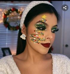 Christmas Makeup Looks Simple, Christmas Eyeliner, Creative Christmas Makeup, Eyeliner Creative, Simple Christmas Makeup, Makeup Ideas Christmas, Reindeer Makeup