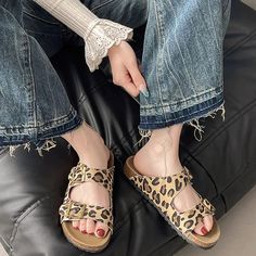 LBSFY - 2024 Summers Gladiator Women Slippers Fashion Elegant Open Toe Leopard Flats Slides Shoes Ladies Casaul Beach Sandalias Women Slippers Fashion, Leopard Flats, Women Slippers, Shoes Ladies, Fashion Elegant, Slides Shoes, Elegant Fashion, Womens Slippers, Army Green