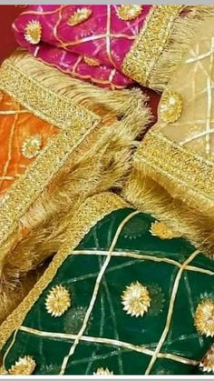 Haldi Dupatta Design, Mehndi Dupatta Designs, Paint Suit Design For Women, Duppattas Designs Ideas, Pakistani Mehndi Dress, Simple Indian Suits